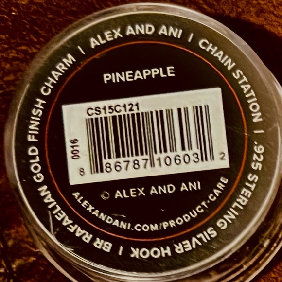 $20 Alex & Ani Gold tone Pineapple Charm for Necklace, Bracelet Keycha… - Picture 2 of 3